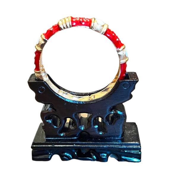 Metal Bangle Bracelet, vintage finish. Red and Gold - Picture 1 of 8